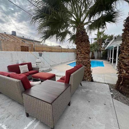 The Vegas Escape - Near The Airport/Strip With Pool Villa Las Vegas Kültér fotó