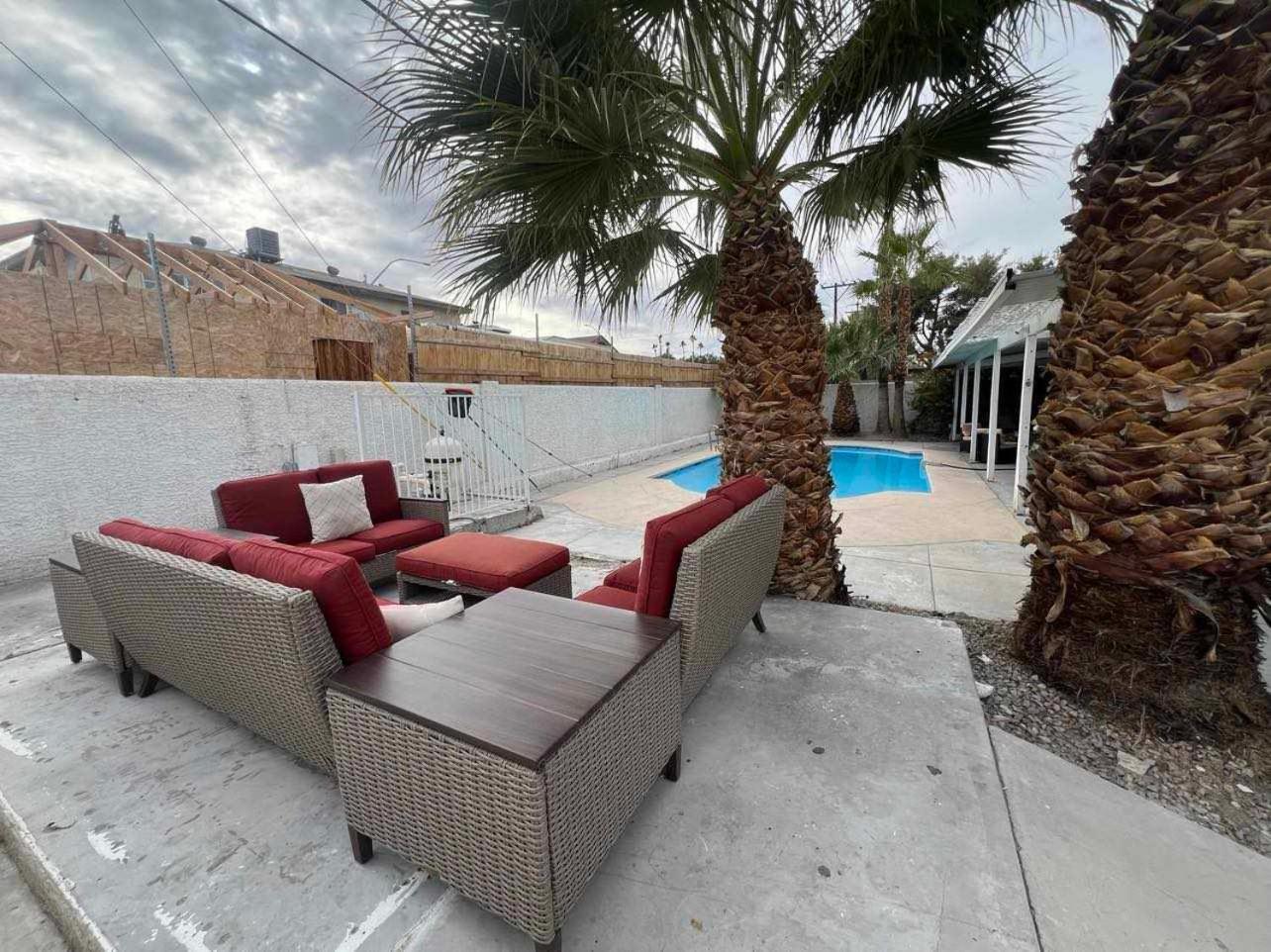 The Vegas Escape - Near The Airport/Strip With Pool Villa Las Vegas Kültér fotó